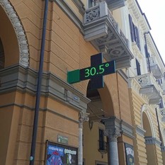 Caldo in aumento: termometri verso i 32 gradi, l'anticiclone si prende la Granda Caldo in aumento: termometri verso i 32 gradi, l'anticiclone si prende la Granda