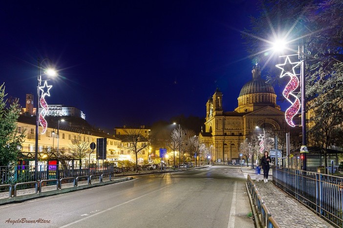 L'Immacolata con il Mercatino di Natale a Dogliani L'Immacolata con il Mercatino di Natale a Dogliani