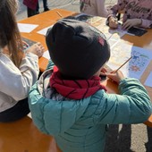 A Dogliani “C’entro anch’io” cresce in piazza: attività, incontri e nuovi spazi per i giovani