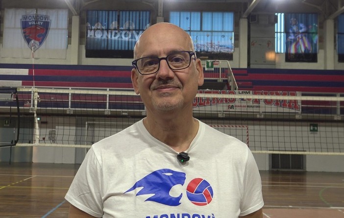 L'allenatore dell'Acqua San Bernardo Mondovì Daniele Sciarrotta L'allenatore dell'Acqua San Bernardo Mondovì Daniele Sciarrotta