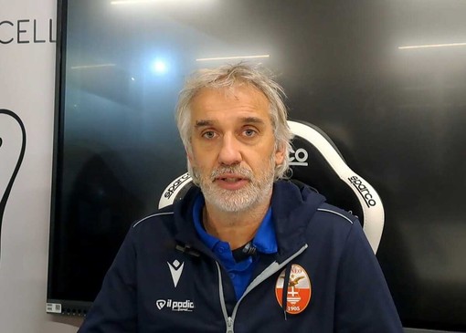 Danilo Bianco, allenatore AC Cuneo 1905 in conferenza stampa