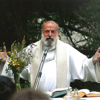 Don Valentino Vaccaneo (1934-2012)