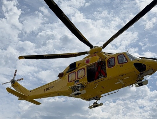 Incidente al lavoro sulle piste a Roburent: 61enne in codice rosso Incidente al lavoro sulle piste a Roburent: 61enne in codice rosso