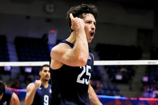 SUPERLEGA / Cuneo Volley, arriva lo schiacciatore statunitense Ethan Champlin SUPERLEGA / Cuneo Volley, arriva lo schiacciatore statunitense Ethan Champlin