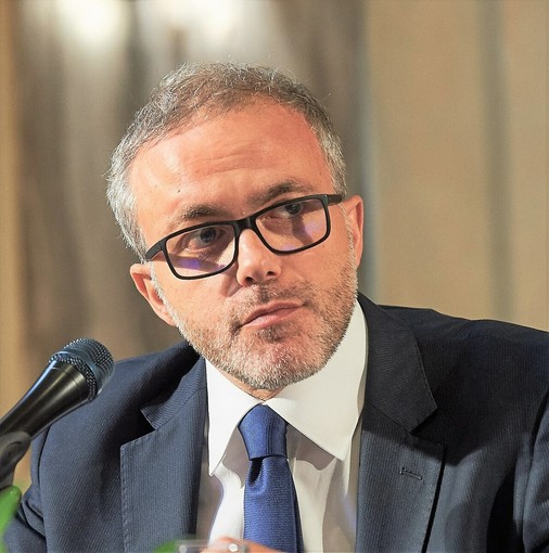 Ernesto Maria Ruffini (foto Wikipedia)