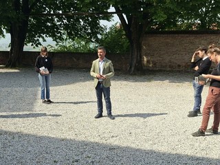 Alcuni momenti della presentazione tenuta questa mattina al castello di Roddi