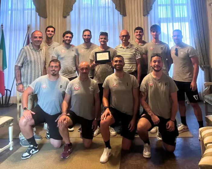CALCIO A 5 / Busca, il Comune premia il Futsal per la storica promozione in Serie C1 CALCIO A 5 / Busca, il Comune premia il Futsal per la storica promozione in Serie C1