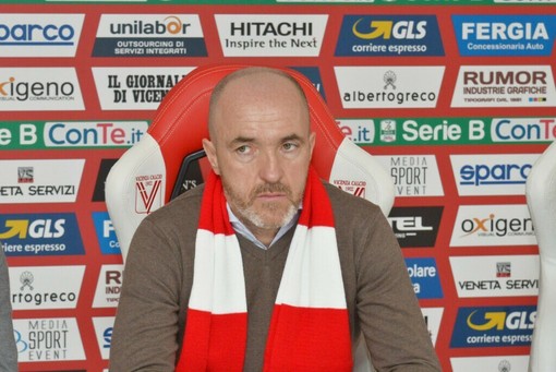 Franco Lerda è il nuovo tecnico dell'Imperia Calcio Franco Lerda è il nuovo tecnico dell'Imperia Calcio