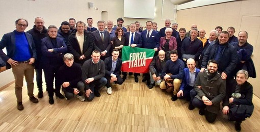Cirio, vicepresidente nazionale di Forza Italia, ha incontrato i sindaci azzurri di Langa e Alta Langa