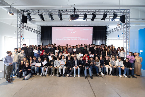 ITC Bonelli di Cuneo trionfa a "Conoscere la Borsa": tre team cuneesi sul podio nazionale grazie alla Fondazione CRC [FOTO]