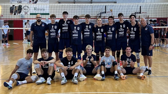 PALLAVOLO GIOVANILE / Coppa Piemonte, esordio agrodolce per i Fiöi PALLAVOLO GIOVANILE / Coppa Piemonte, esordio agrodolce per i Fiöi