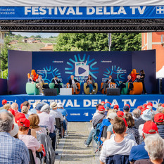 Dogliani, il Festival della Tv festeggia quindici anni sul tema "Dialoghi coraggiosi"