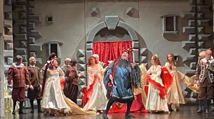Bra, il Rigoletto di Verdi illumina l’estate lirica sotto le stelle Bra, il Rigoletto di Verdi illumina l’estate lirica sotto le stelle