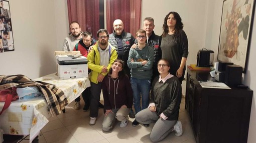 La Fidas ADSM Cuneo dona una stampante laser al Centro Down: un aiuto concreto per le attività educative