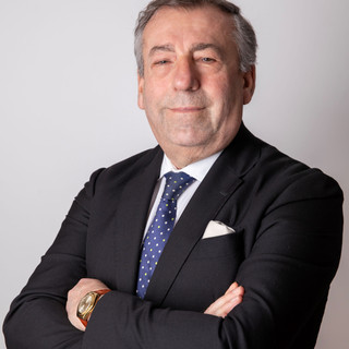 Arcangelo Galante, presidente del Sindacato Agenti e Rappresentanti di Commercio Fnaarc-Confcommercio-Imprese per l’Italia della provincia di Cuneo Arcangelo Galante, presidente del Sindacato Agenti e Rappresentanti di Commercio Fnaarc-Confcommercio-Imprese per l’Italia della provincia di Cuneo