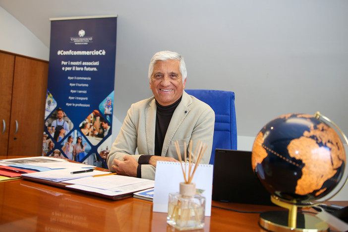 Danilo Rinaudo, presidente dell'Agenzia per i servizi al lavoro di Confcommercio Imprese per l'Italia della Provincia di Cuneo Danilo Rinaudo, presidente dell'Agenzia per i servizi al lavoro di Confcommercio Imprese per l'Italia della Provincia di Cuneo