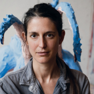 L'artista Flaminia Veronesi porterà il &quot;mostro parlante&quot; a Mondovì, Alba, Cuneo e Bra