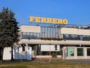 Lo stabilimento Ferrero di Alba (foto Andrea Boano) Lo stabilimento Ferrero di Alba (foto Andrea Boano)
