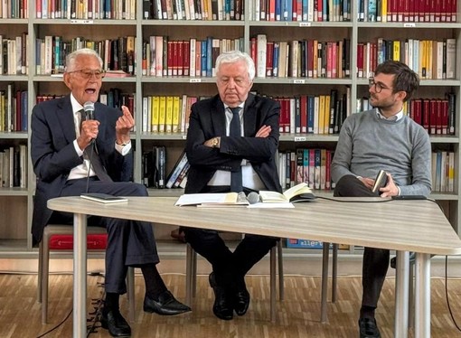 Beppe Ghisolfi con l'avvocato Ponzio e il sindaco Gatto Beppe Ghisolfi con l'avvocato Ponzio e il sindaco Gatto