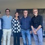 Alcuni momenti dell'evento tenuto ieri nella cantina di Serralunga d'Alba, con la partecipazione di oltre 300 ospiti. Da sinistra il sindaco albese Alberto Gatto, il presidente dell'Ente Fiera di Alba Axel Iberti, la produttrice Giovanna Garesio, il giornalista Roberto Fiori e il designer Chris Bangle Alcuni momenti dell'evento tenuto ieri nella cantina di Serralunga d'Alba, con la partecipazione di oltre 300 ospiti. Da sinistra il sindaco albese Alberto Gatto, il presidente dell'Ente Fiera di Alba Axel Iberti, la produttrice Giovanna Garesio, il giornalista Roberto Fiori e il designer Chris Bangle