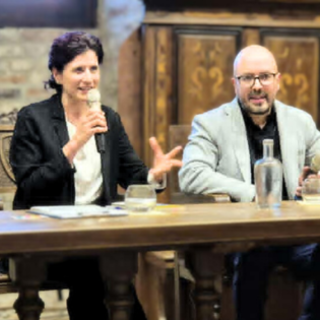 La giornalista Daniela Scavino e il poeta Daniele Vaira