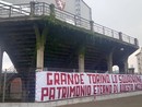 In foto la curva Balilla dello Stadio Filadelfia, a Torino