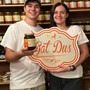 Gabriele e Alessia Bracco del Gat Dus premiati per il miele Gabriele e Alessia Bracco del Gat Dus premiati per il miele