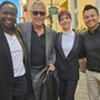 George Clooney con il personale dell'Hotel Lovera Palace