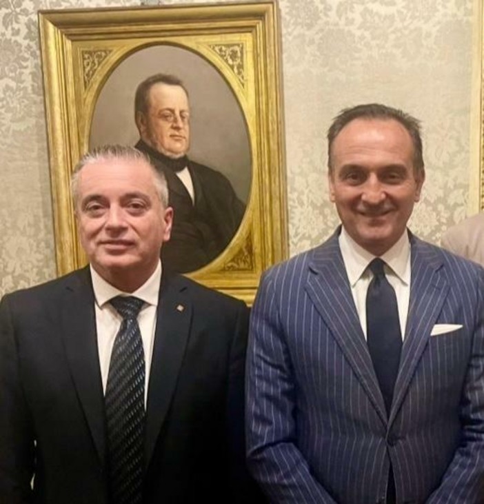 Franco Graglia, vicepresidente del Consiglio regionale, col governatore Alberto Cirio Franco Graglia, vicepresidente del Consiglio regionale, col governatore Alberto Cirio