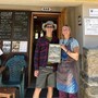 Gian Paolo Basso, il pittore del Roero che racconta i rifugi alpini: un viaggio tra arte, memoria e montagna