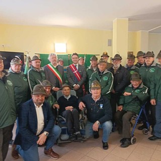 Montà, onorato l’alpino centenario Giuseppe “Pinotu” Viglione