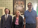 Il sindaco di Alba Alberto Gatto con il Garante regionale Monica Formaiano e il Garante comunale Emilio De Vitto Il sindaco di Alba Alberto Gatto con il Garante regionale Monica Formaiano e il Garante comunale Emilio De Vitto