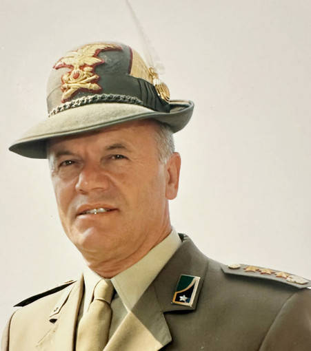 Il generale Franco Gentilucci Il generale Franco Gentilucci