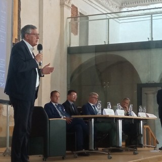 Icardi e la Lega vogliono tornare ad avere un ruolo da protagonisti nella Sanità, a partire dal Cuneese Icardi e la Lega vogliono tornare ad avere un ruolo da protagonisti nella Sanità, a partire dal Cuneese