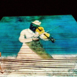 Un momento dallo spettacolo "Anima blu" Un momento dallo spettacolo "Anima blu"