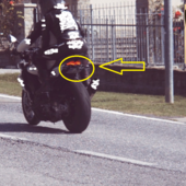 Sulla "Pedaggera" con targa contraffatta per sfuggire ai velox a bordo di potenti "due ruote" Sulla "Pedaggera" con targa contraffatta per sfuggire ai velox a bordo di potenti "due ruote"