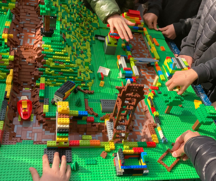 Dal Lego al territorio: i ragazzi di Sanfrè sperimentano la città del futuro