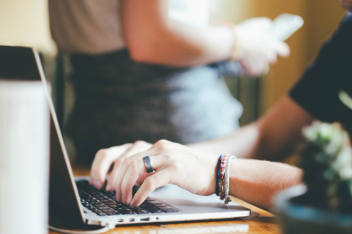 Vesta, il 21 aprile sarà il 'click day": 20 milioni di euro per famiglie con isee fino a 40mila euro Vesta, il 21 aprile sarà il 'click day": 20 milioni di euro per famiglie con isee fino a 40mila euro