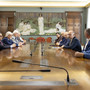 Il tavolo d'incontro Il tavolo d'incontro