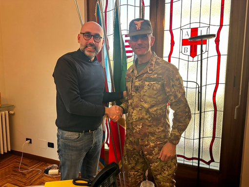 Il presidente  della Provincia Robaldo incontra il comandante del II Reggimento Alpini di rientro dal Libano