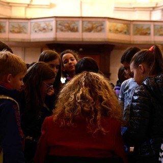 Alla Biblioteca di Alba una mostra dedicata al premio “Il Gigante delle Langhe”
