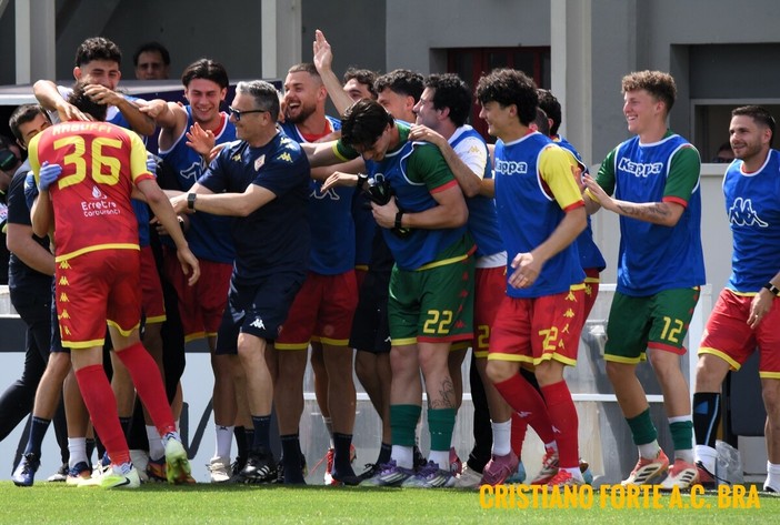 Una fase di gioco tra la Juventus Next Gen e il Bra