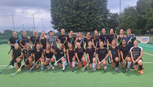 Hockey Femminile. Per la Lorenzoni Bra una vittoria ed una sconfitta nel girone A della Coppa Italia Hockey Femminile. Per la Lorenzoni Bra una vittoria ed una sconfitta nel girone A della Coppa Italia