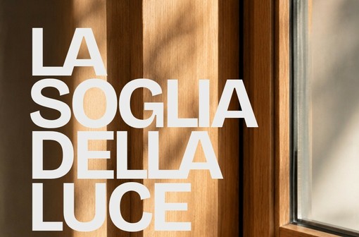 La soglia della luce: il serramento in legno come elemento compositivo dello spazio La soglia della luce: il serramento in legno come elemento compositivo dello spazio