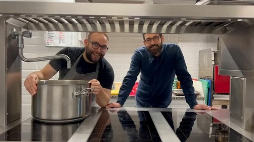 AUGURI IN CUCINA / La Locanda del Falco celebra il Natale con la tradizione piemontese [VIDEO]