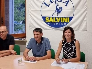 Un momento del congresso a Fossano: al centro il sindaco Tallone Un momento del congresso a Fossano: al centro il sindaco Tallone