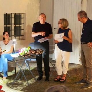 Bra, cultura e giallo sotto le stelle: Albedo accende il dibattito tra letteratura e criminologia