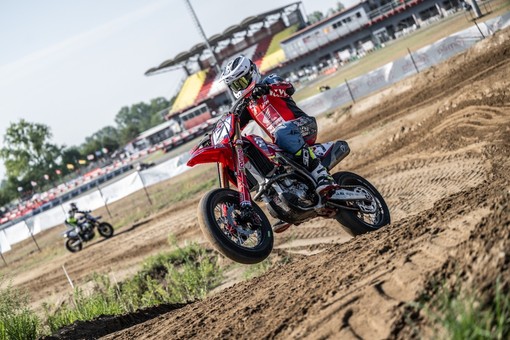 MOTORI/ Supermoto: Mauro Cucchietti terzo nella S5 ad Ottobiano MOTORI/ Supermoto: Mauro Cucchietti terzo nella S5 ad Ottobiano