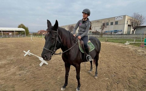 Sportabili Alba porta il Carnevale a cavallo in maschera al Maneggio Equi di Roddi