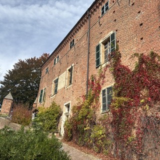 Il castello di Monteu Roero